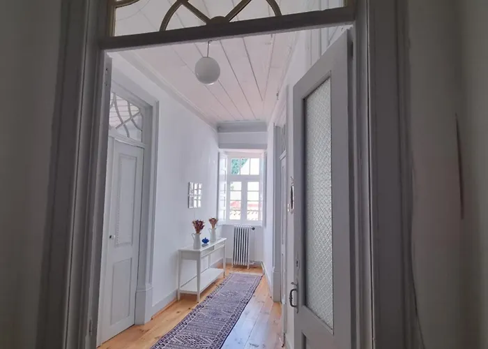 アパート Lovers マンテイガス