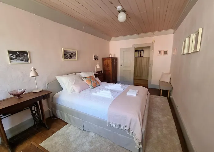 アパート Lovers マンテイガス